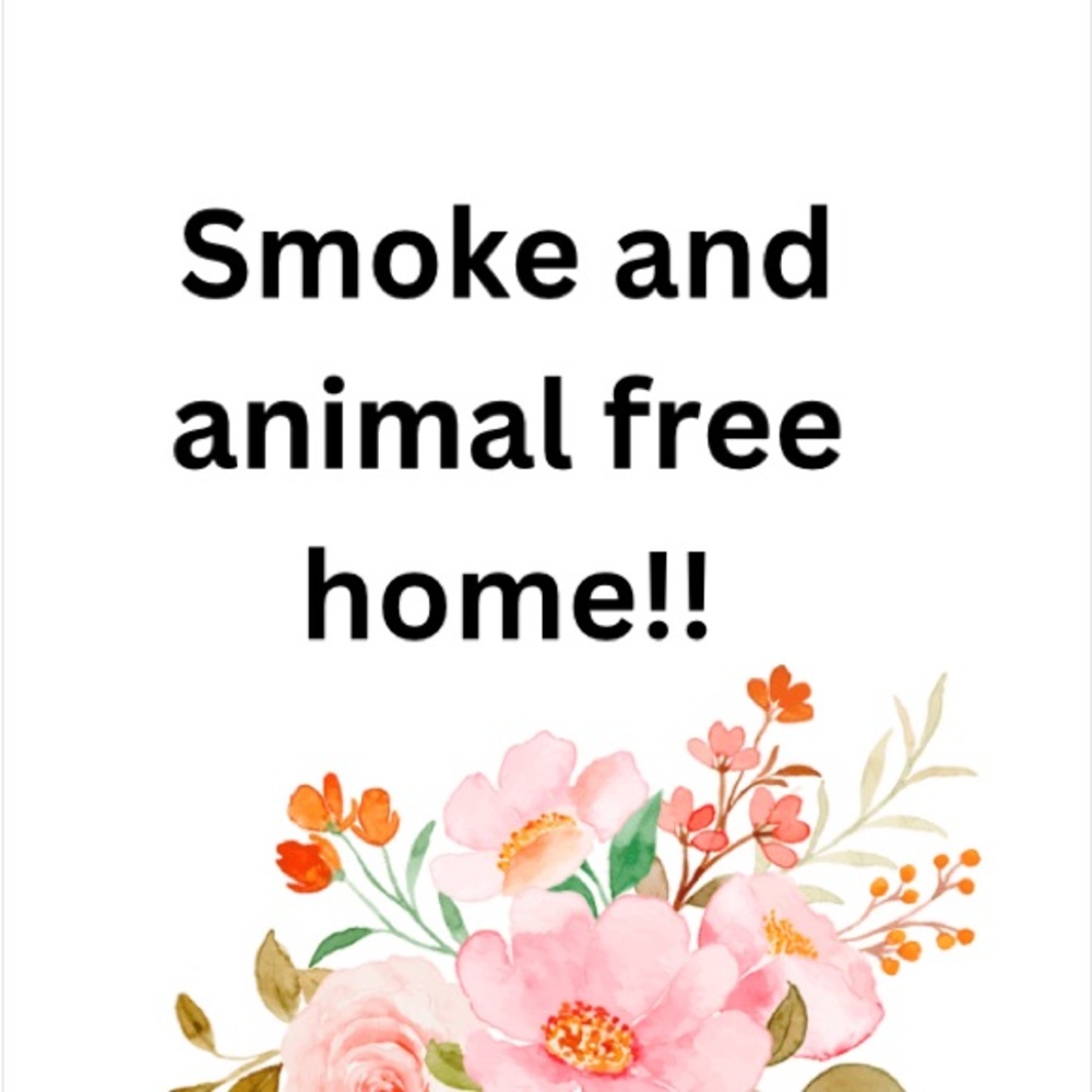 SMOKE AND ANIMAL FREE HOME